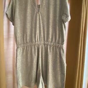 Casual Olive Green Romper